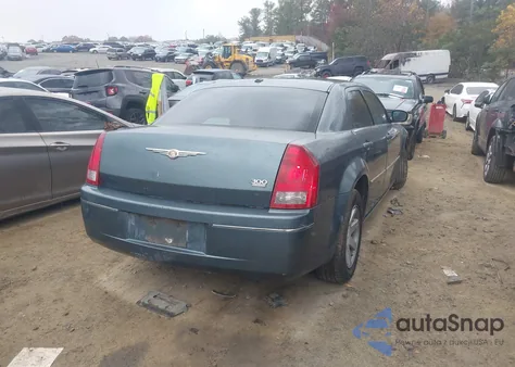 2006 Chrysler 300 Touring from USA, damaged, VIN 2C3KA53G86H285700